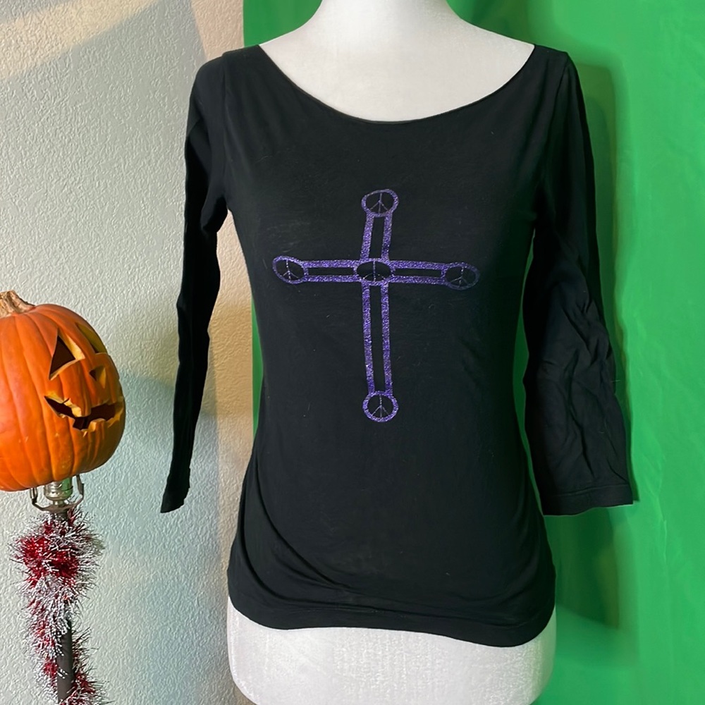 Boat neck 3/4 sleeve T sheer glitter purple silk screen